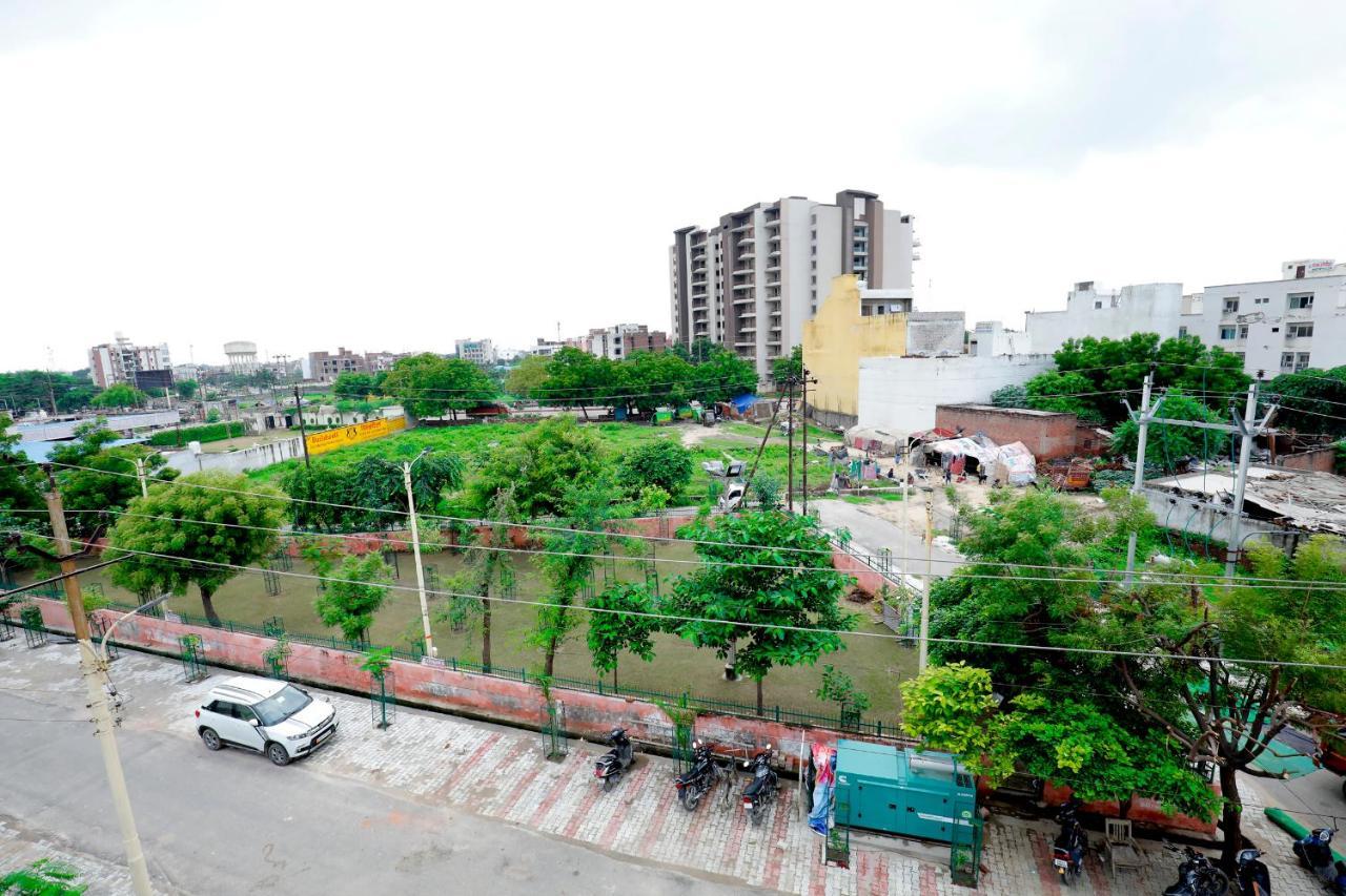 Taj Sojourn Bed & Breakfast Agra  Luaran gambar