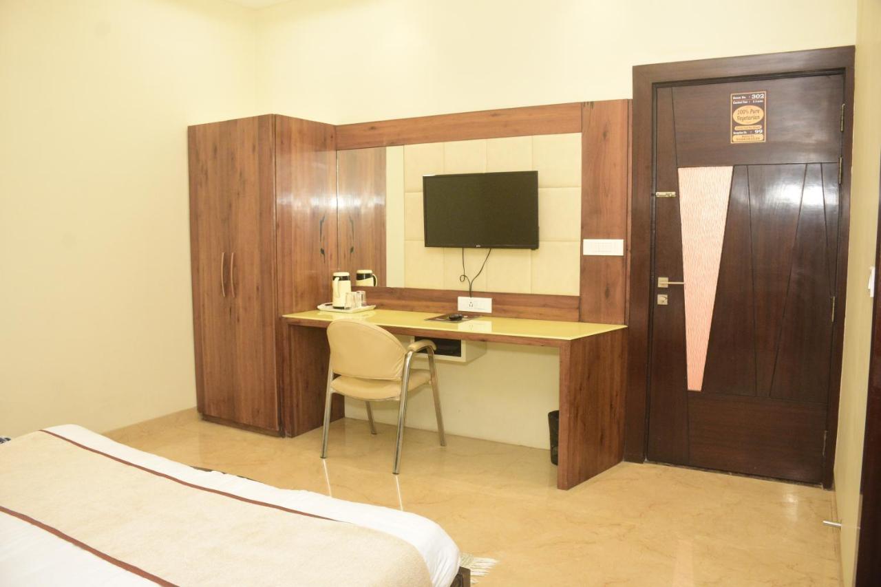 Taj Sojourn Bed & Breakfast Agra  Luaran gambar